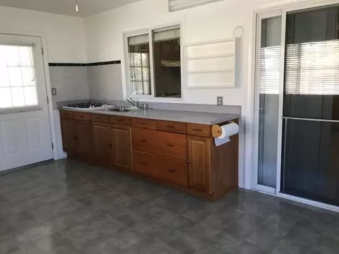 2717 End Ct, Lancaster, CA 93536 photo 12