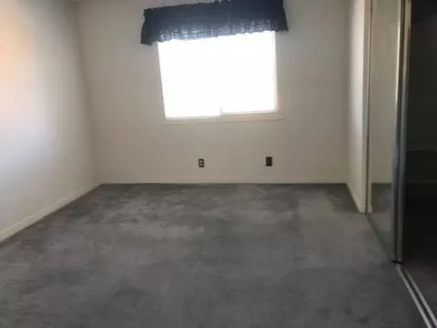 2717 End Ct, Lancaster, CA 93536 photo 18
