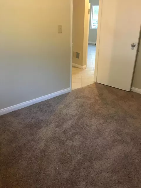 324 E Avenue R6, Palmdale, CA 93550 photo 12