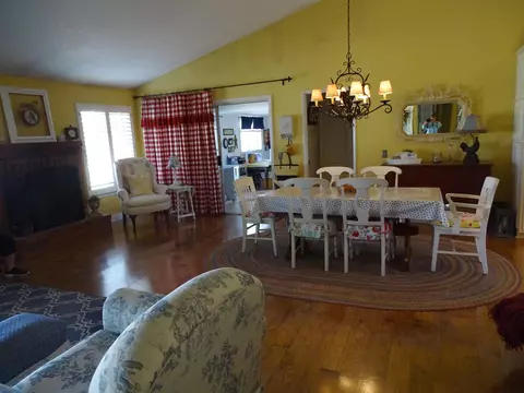36034 E 42nd St, Palmdale, CA 93552 photo 7