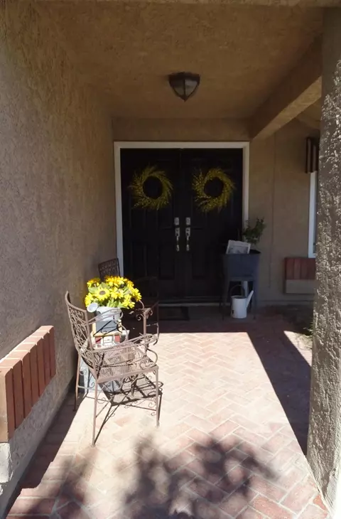 36034 E 42nd St, Palmdale, CA 93552 photo 2