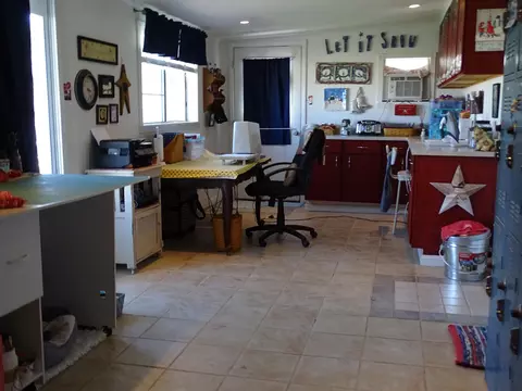 36034 E 42nd St, Palmdale, CA 93552 photo 16