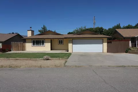 21470 Mission St, Tehachapi, CA 93561 photo 1