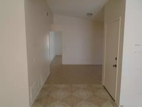 37012 32nd St E, Palmdale, CA 93550 photo 10