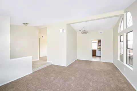 2157 Willowbrook Ave, Palmdale, CA 93551 photo 2