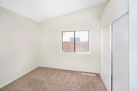 2157 Willowbrook Ave, Palmdale, CA 93551 photo 13
