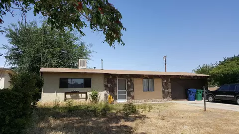 38709 E 4th St, Palmdale, CA 93550 photo 2