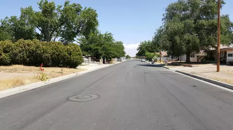 38709 E 4th St, Palmdale, CA 93550 photo 5