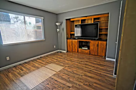 37657 E 29th St, Palmdale, CA 93550 photo 7