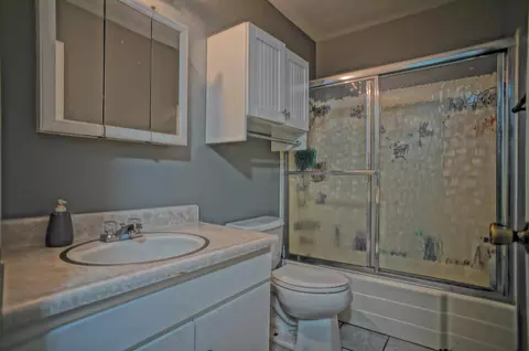 37657 E 29th St, Palmdale, CA 93550 photo 8