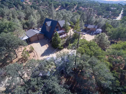 20131 Sunny Ln, Tehachapi, CA 93561 photo 9
