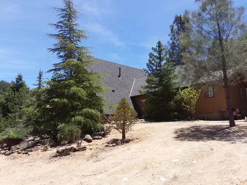 20131 Sunny Ln, Tehachapi, CA 93561 photo 4
