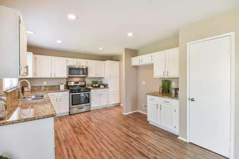 44313 W 63rd St, Lancaster, CA 93536 photo 4
