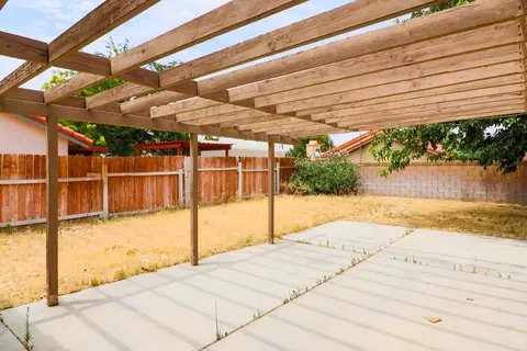 1541 E Lingard St, Lancaster, CA 93535 photo 29