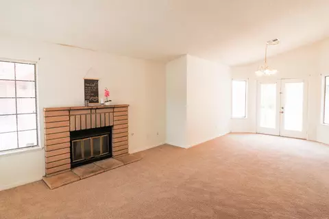 1541 E Lingard St, Lancaster, CA 93535 photo 6