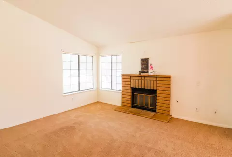 1541 E Lingard St, Lancaster, CA 93535 photo 5