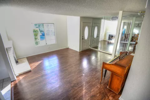 37702 Dixie Dr, Palmdale, CA 93550 photo 6