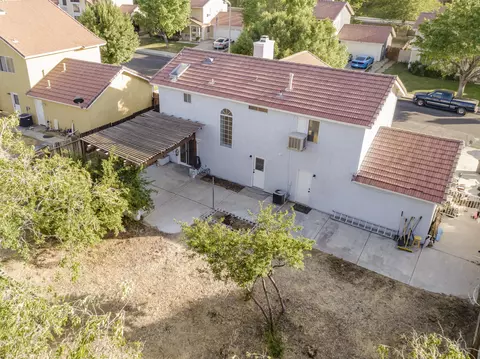 37702 Dixie Dr, Palmdale, CA 93550 photo 33