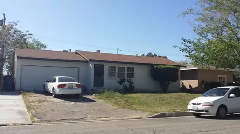 e44425e2 E Nd St, Lancaster, CA 93535 photo 1
