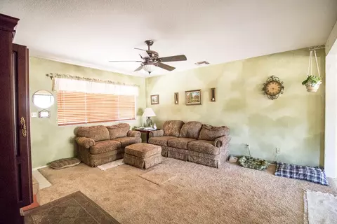 22120 Lilac St, Tehachapi, CA 93561 photo 5