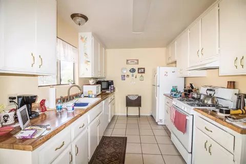 22120 Lilac St, Tehachapi, CA 93561 photo 9