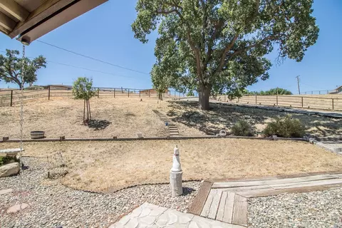 22120 Lilac St, Tehachapi, CA 93561 photo 22