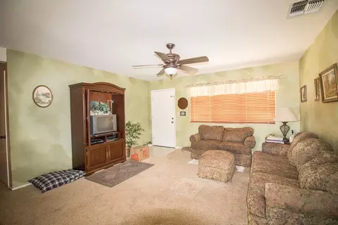 22120 Lilac St, Tehachapi, CA 93561 photo 6