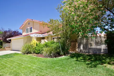 1237 E Avenue J12, Lancaster, CA 93535 photo 3