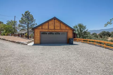 22904 Rim Way, Tehachapi, CA 93561 photo 7