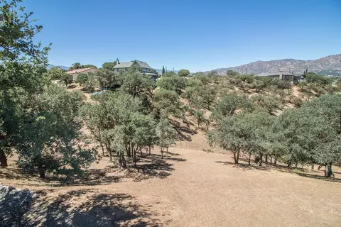 22904 Rim Way, Tehachapi, CA 93561 photo 46