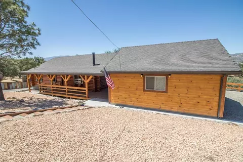 22904 Rim Way, Tehachapi, CA 93561 photo 4