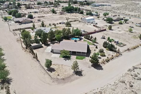 45909 37th St E, Lancaster, CA 93535 photo 25