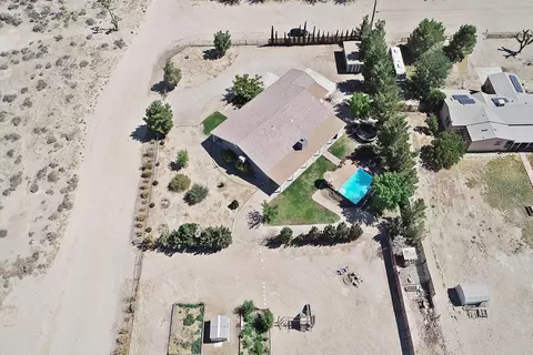 45909 37th St E, Lancaster, CA 93535 photo 29