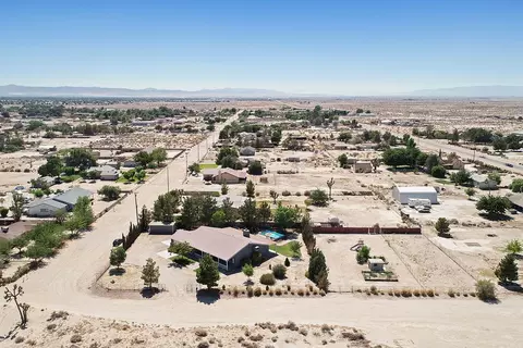 45909 37th St E, Lancaster, CA 93535 photo 27