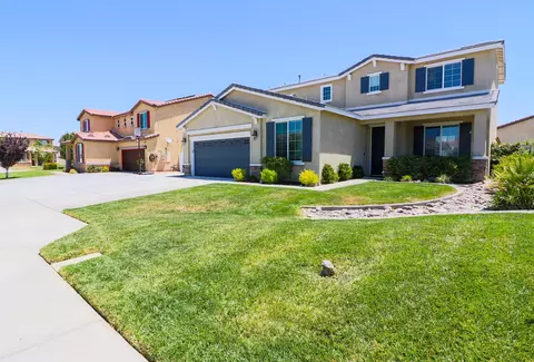 44902 Dusty Rd, Lancaster, CA 93536 photo 2