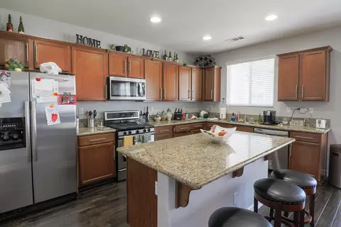 44902 Dusty Rd, Lancaster, CA 93536 photo 17