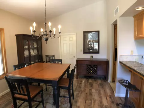 23371 Lakeview Dr, Tehachapi, CA 93561 photo 13
