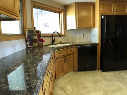 23371 Lakeview Dr, Tehachapi, CA 93561 photo 17