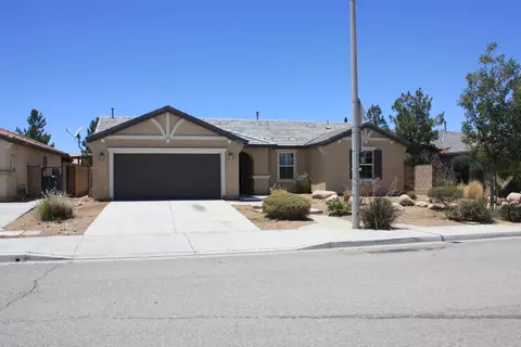 43145 33rd St, Lancaster, CA 93535 photo 1