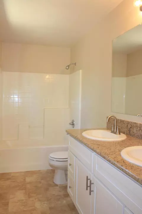 43145 33rd St, Lancaster, CA 93535 photo 6