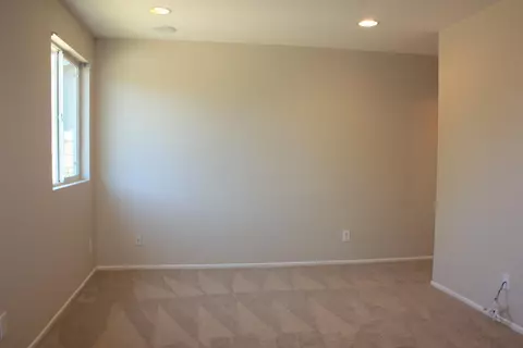 43145 33rd St, Lancaster, CA 93535 photo 4