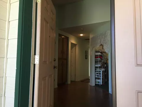 1381 Tanglewood Dr, Tehachapi, CA 93561 photo 4