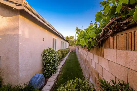 4319 Olivera Pl, Lancaster, CA 93536 photo 31