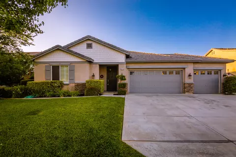 4319 Olivera Pl, Lancaster, CA 93536 photo 5