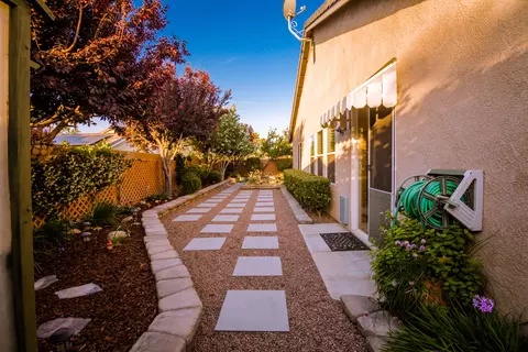 4319 Olivera Pl, Lancaster, CA 93536 photo 34