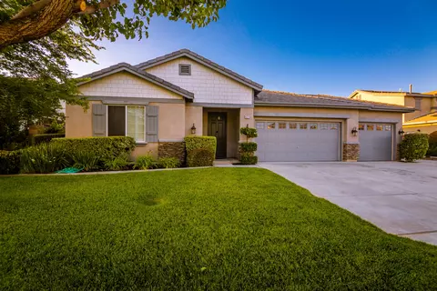 4319 Olivera Pl, Lancaster, CA 93536 photo 4