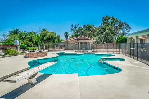 4606 Mustang Rd, Chino, CA 91710 photo 4