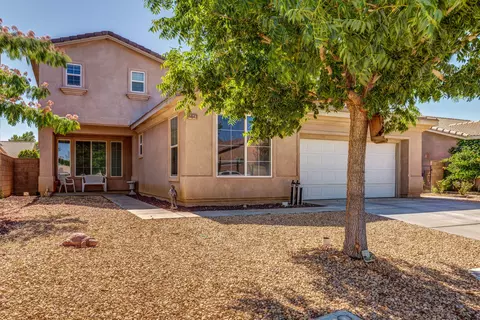 44643 Leslie Ct, Lancaster, CA 93535 photo 2