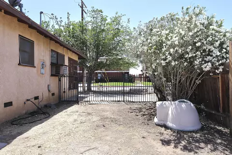 38552 E 11th St, Palmdale, CA 93550 photo 14