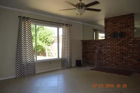 43815 2nd St E, Lancaster, CA 93535 photo 4